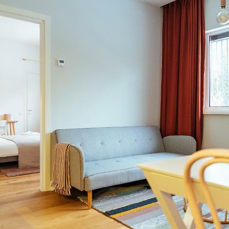 Boutique Luxury Flats - La Maison Du Petit Paris Bucarest Esterno foto