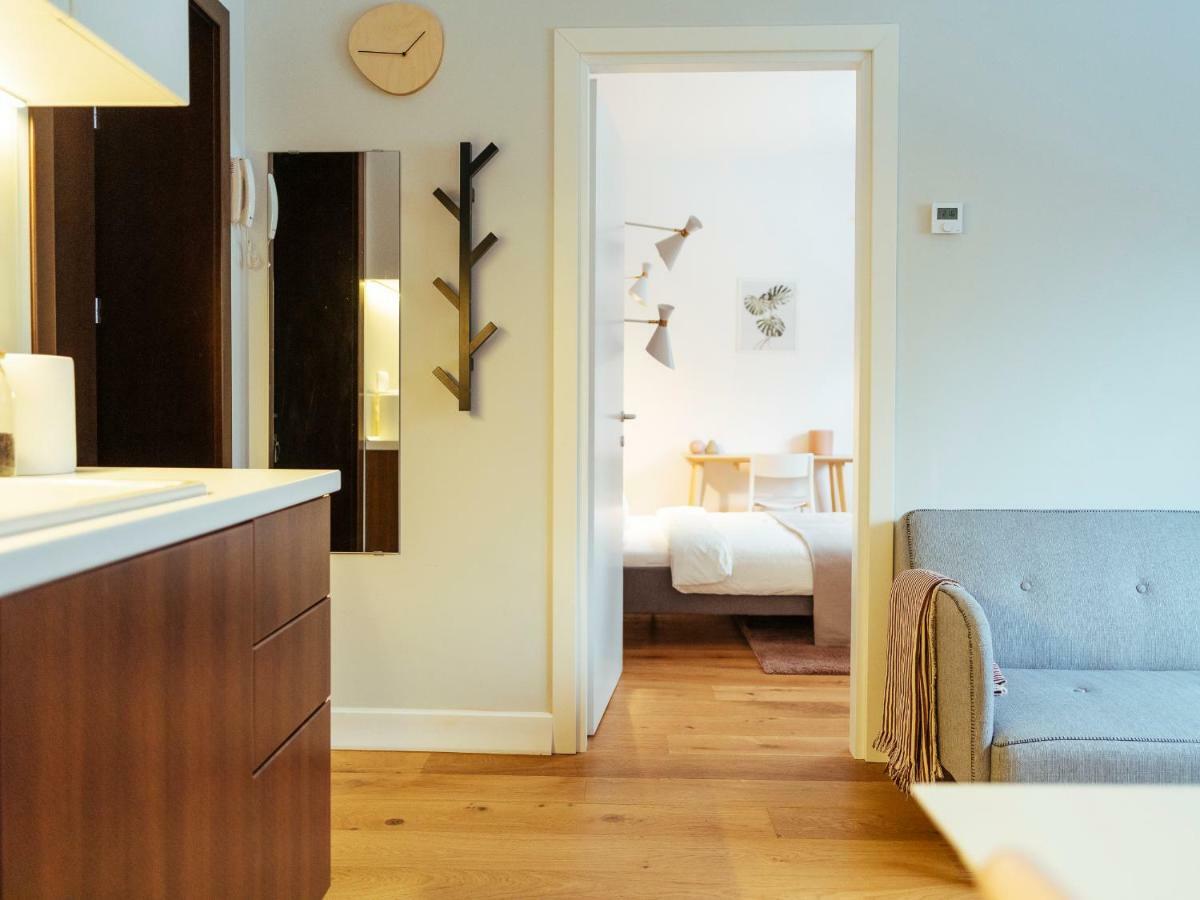 Boutique Luxury Flats - La Maison Du Petit Paris Bucarest Esterno foto