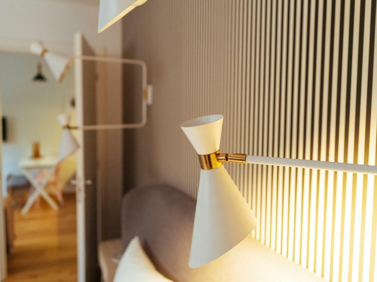 Boutique Luxury Flats - La Maison Du Petit Paris Bucarest Esterno foto