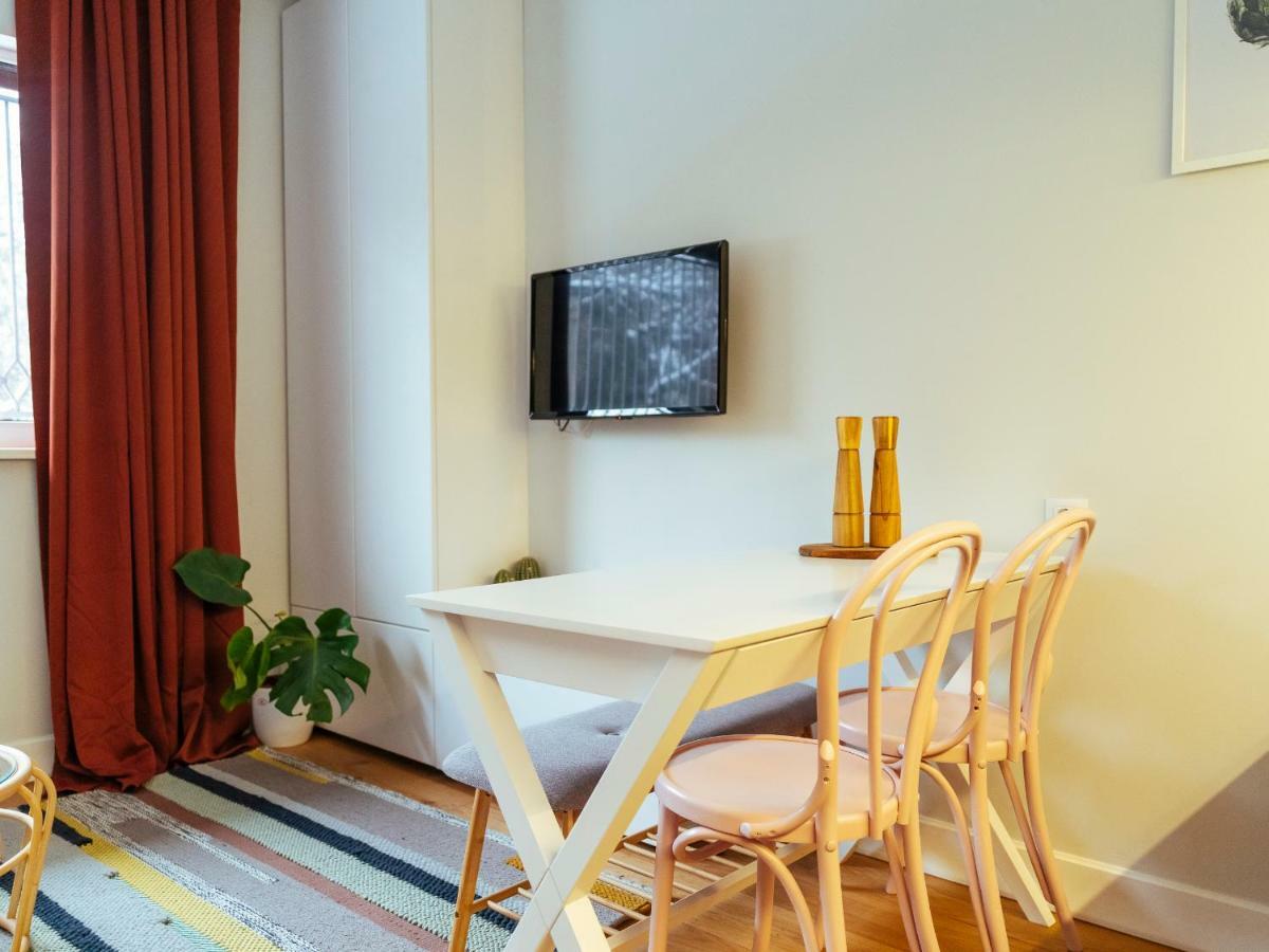 Boutique Luxury Flats - La Maison Du Petit Paris Bucarest Esterno foto