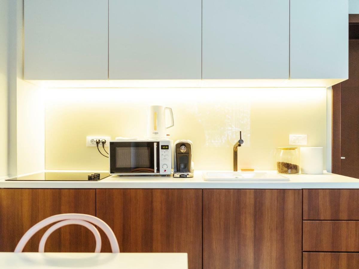 Boutique Luxury Flats - La Maison Du Petit Paris Bucarest Esterno foto