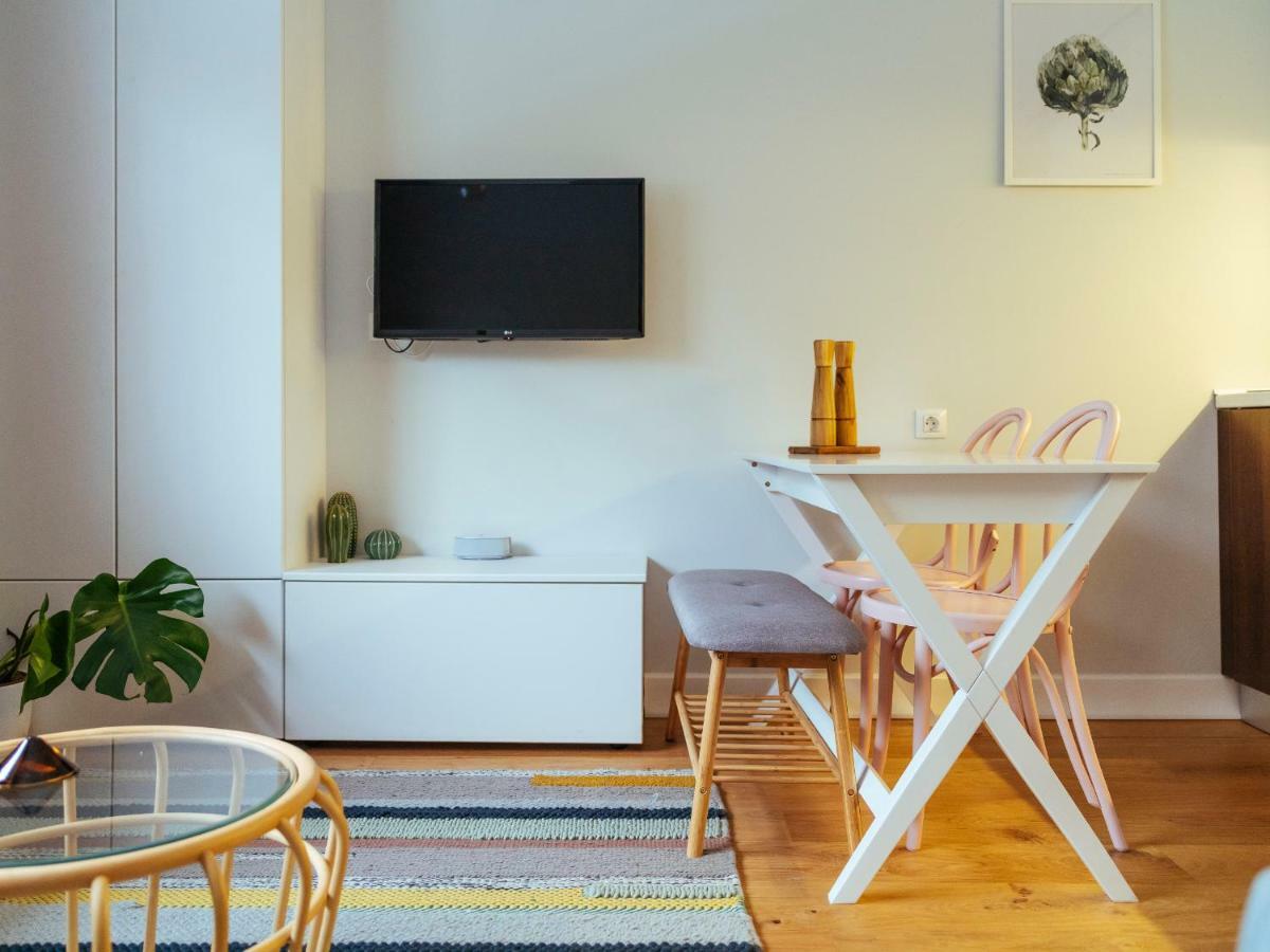 Boutique Luxury Flats - La Maison Du Petit Paris Bucarest Esterno foto