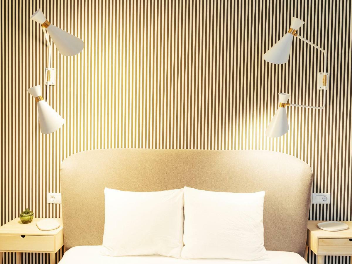 Boutique Luxury Flats - La Maison Du Petit Paris Bucarest Esterno foto